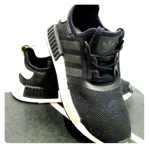 adidas wmns nmd_r1 " ice purple "  sz 7